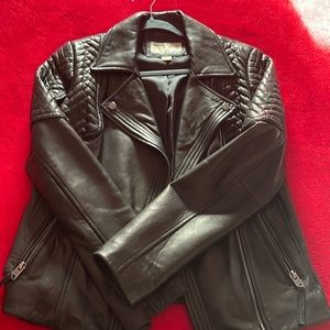 Michael Kors excellent condition black 100% leather jacket size medium